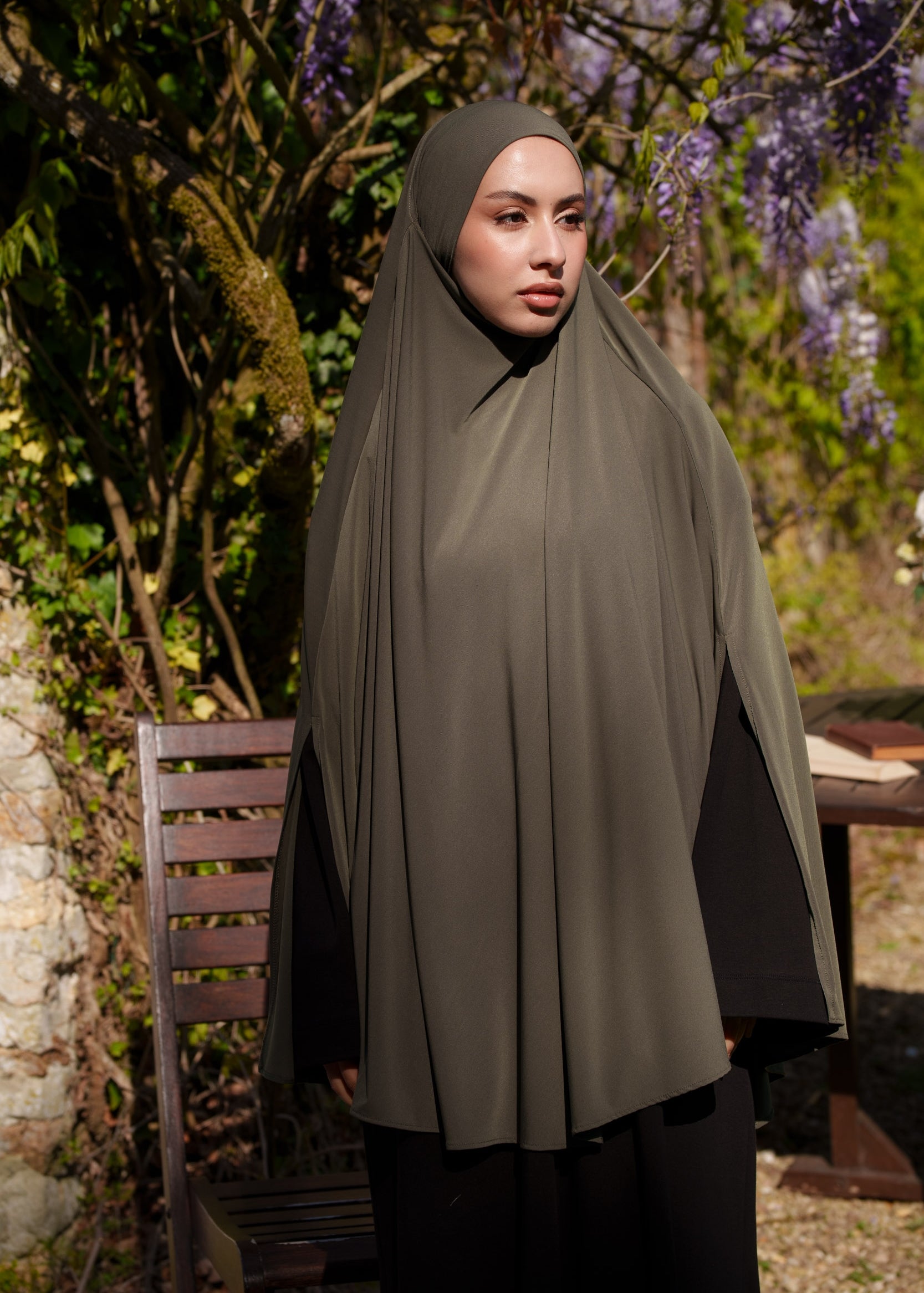 Khimar Amel