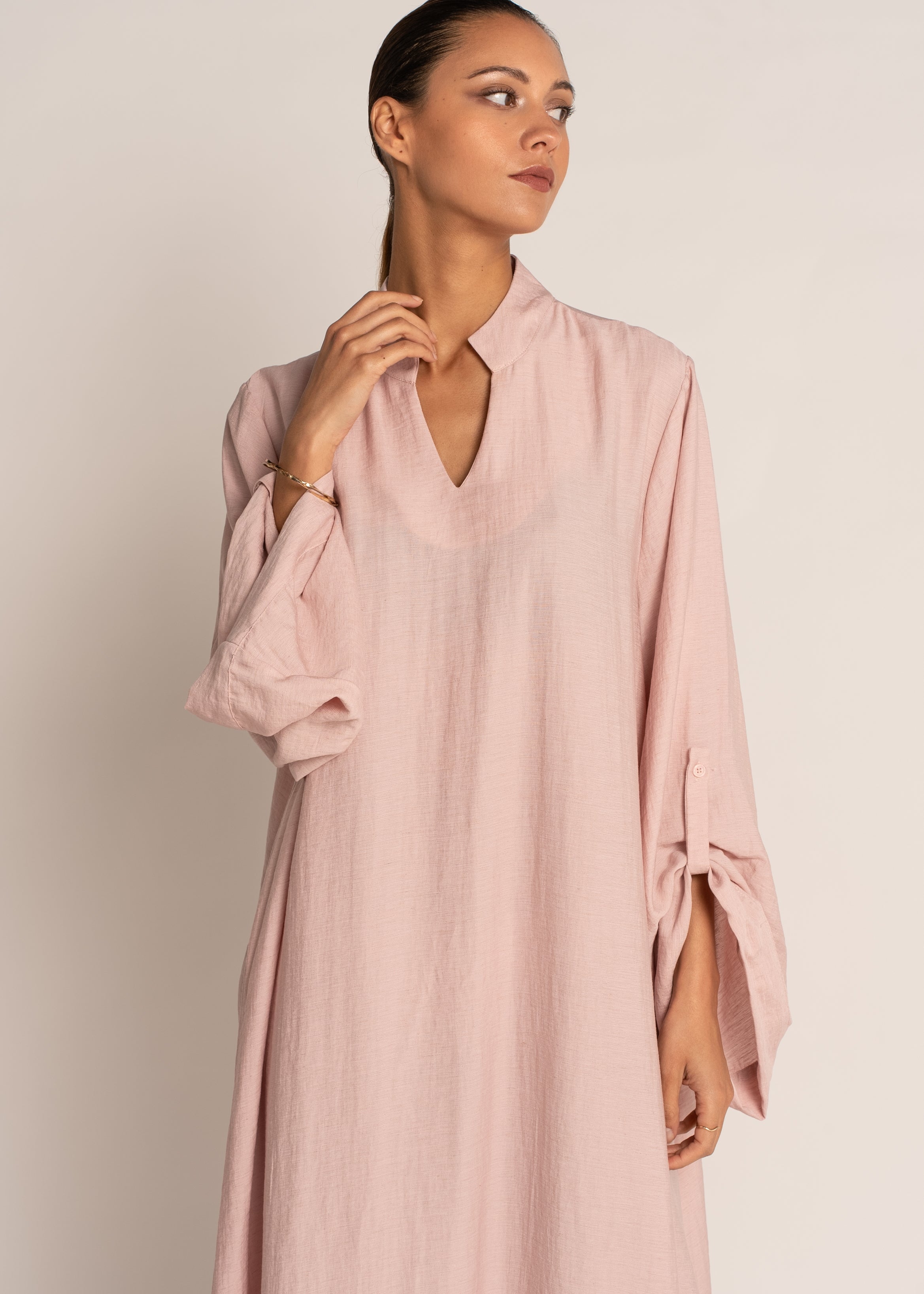 Robe Liya